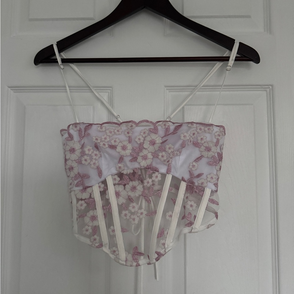 Lucy in the Sky Floral Lace Corset Crop Top in White and Soft Pink